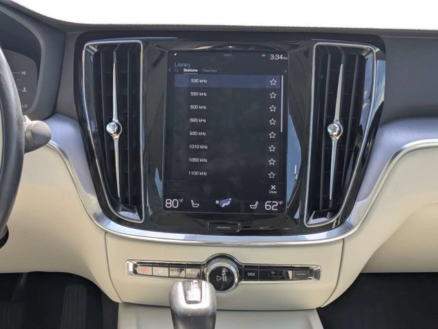 Used 2019 Volvo S60 T6 Momentum AWD/4WD image 17