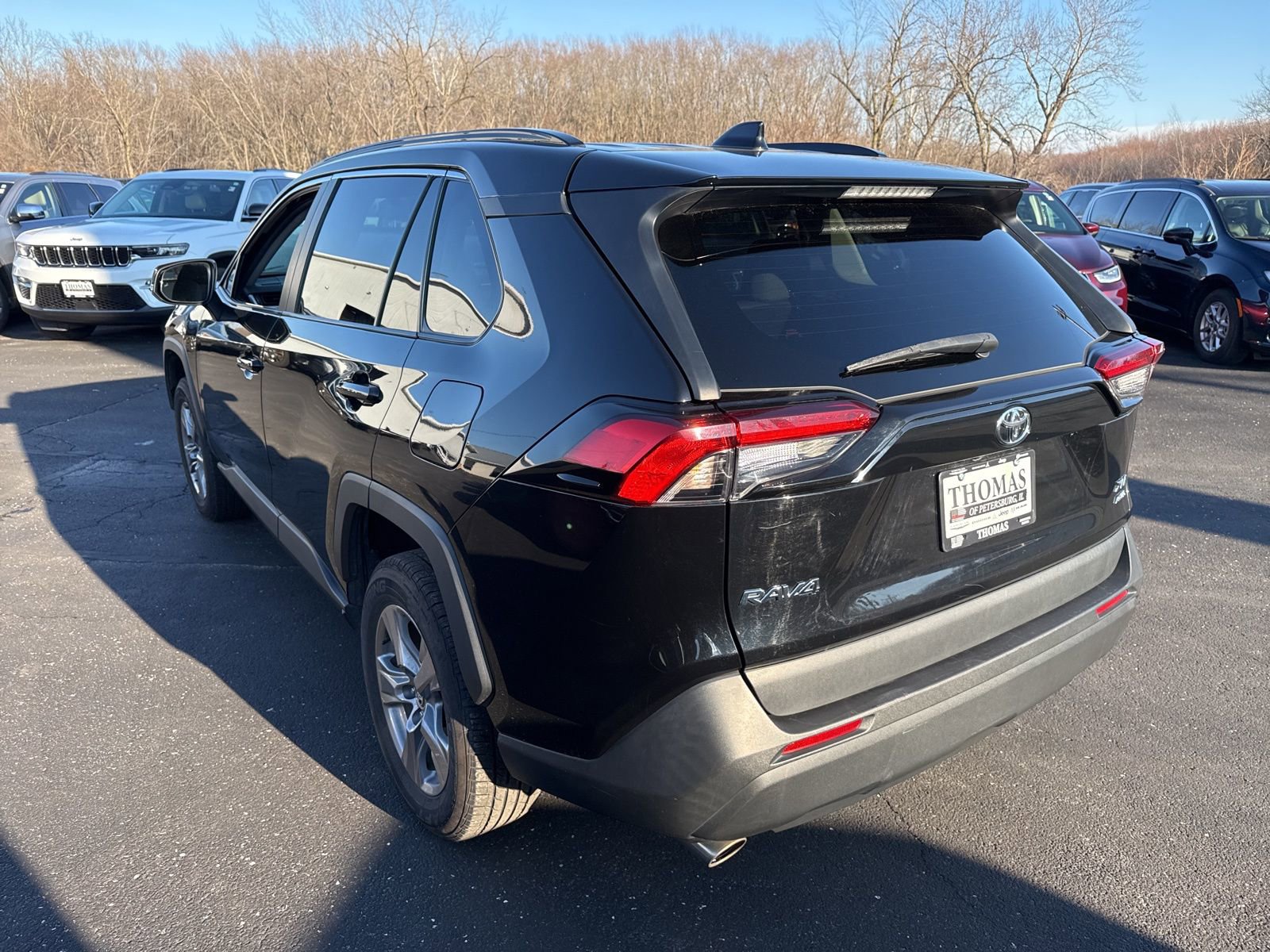 Used 2022 Toyota RAV4 XLE image 5