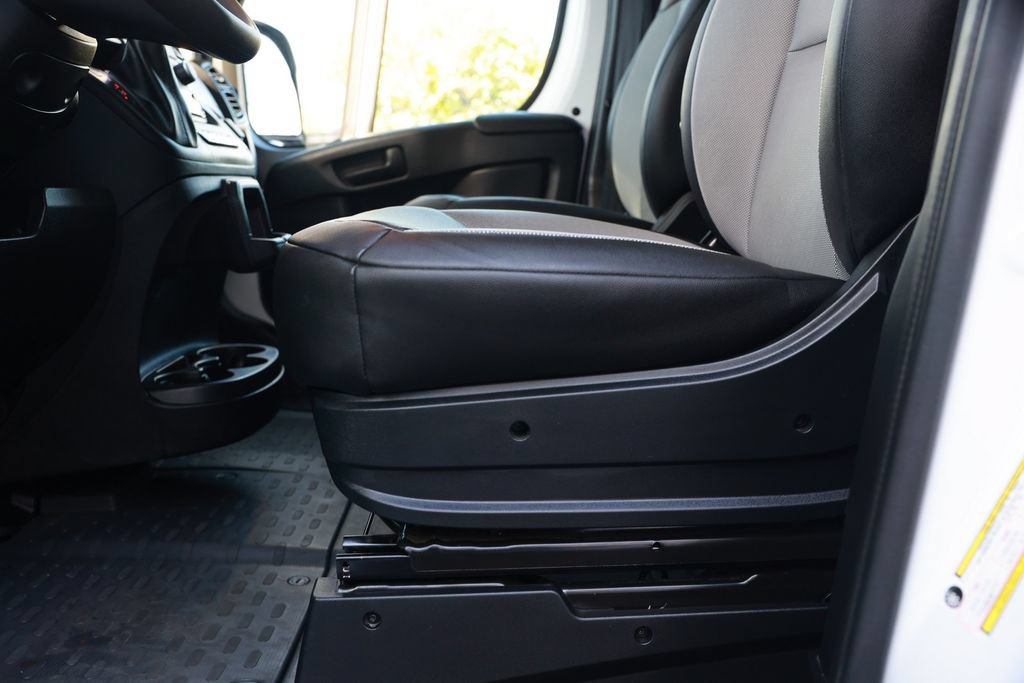 Used 2026 RAM ProMaster 2500 w/ Convenience Group FWD image 18