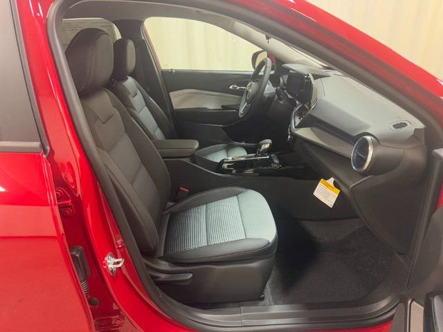 New 2026 Chevrolet Trax LT w/ Driver Confidence Package image 35