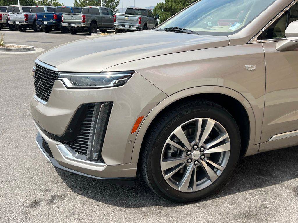Used 2022 Cadillac XT6 Premium Luxury w/ Platinum Package image 7