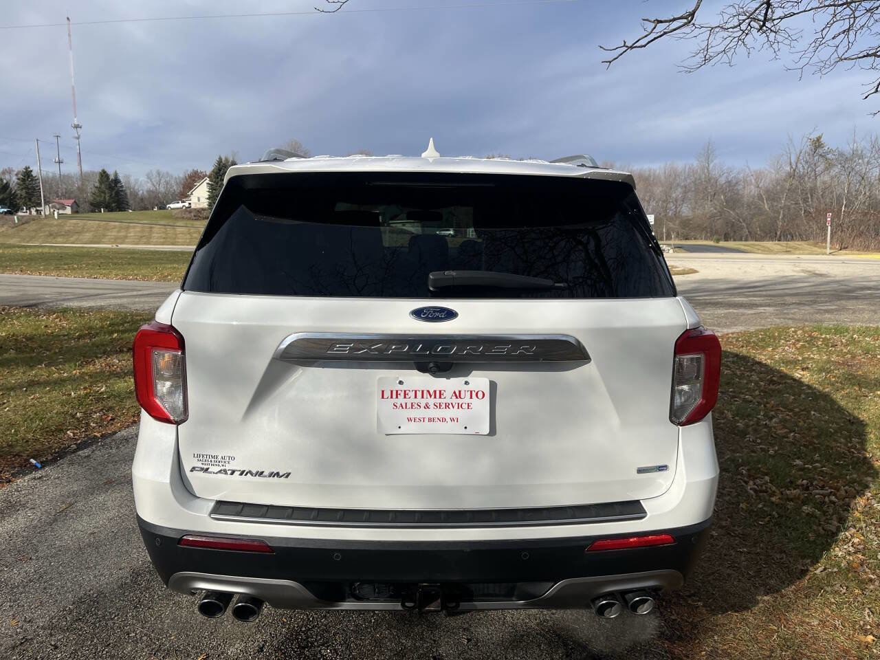 Used 2020 Ford Explorer Platinum image 4