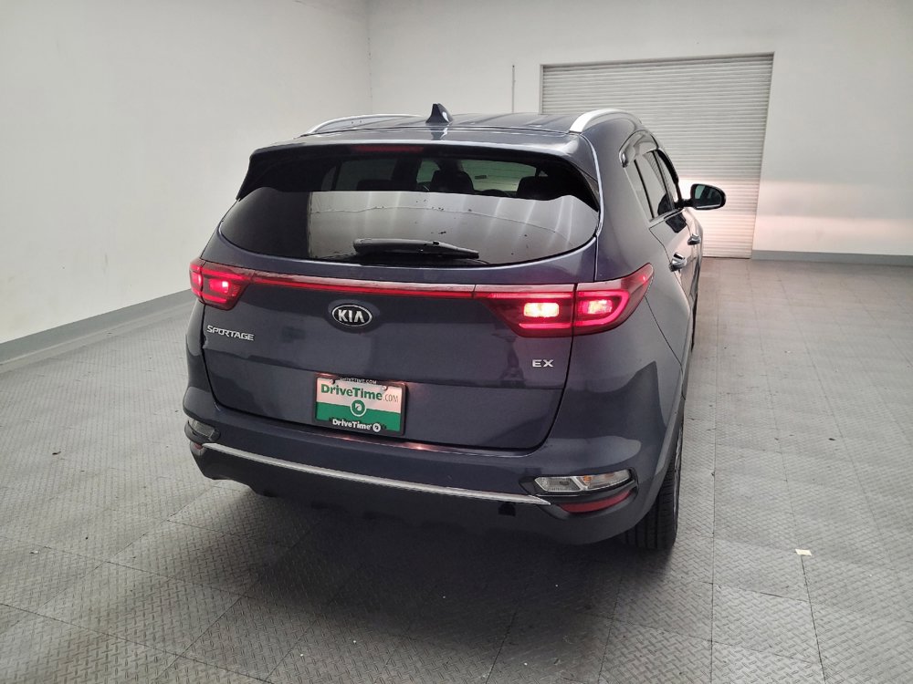 Used 2021 Kia Sportage EX AWD/4WD image 7