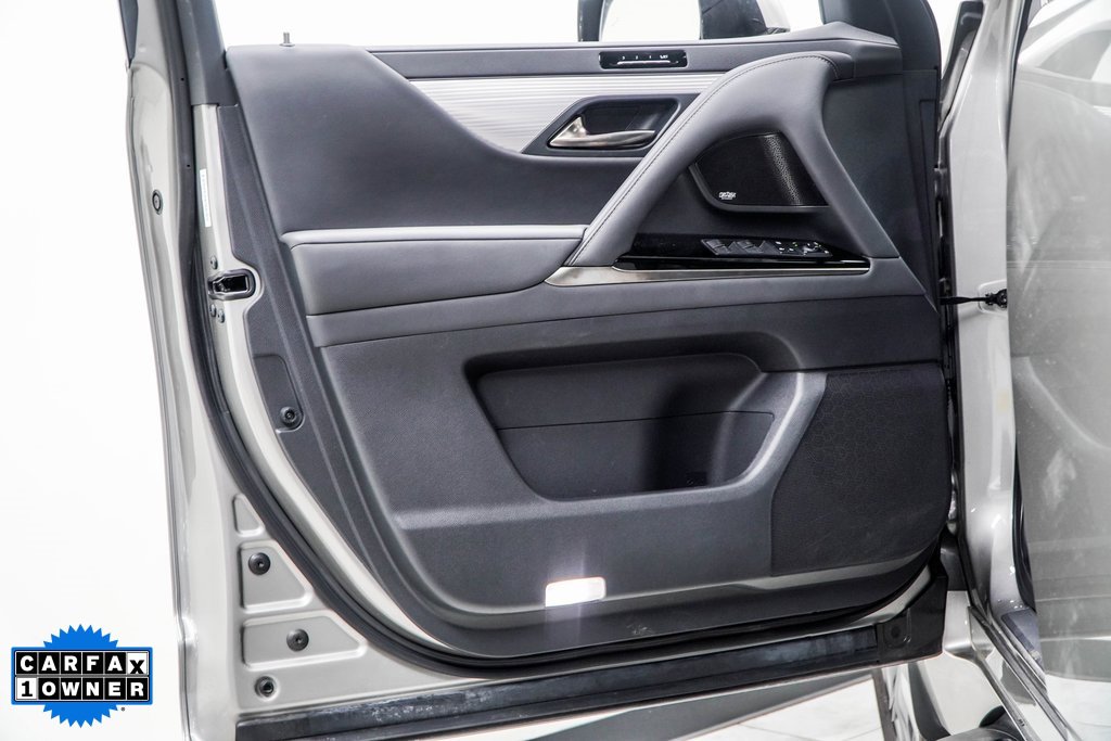 Used 2023 Lexus LX 600 F Sport image 45