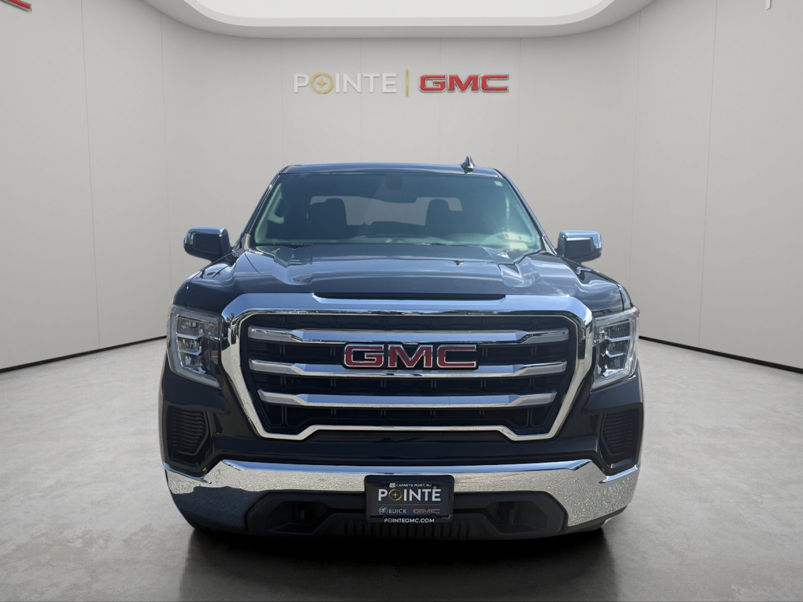 Used 2021 GMC Sierra 1500 SLE w/ X31 Off-Road Package AWD/4WD image 7