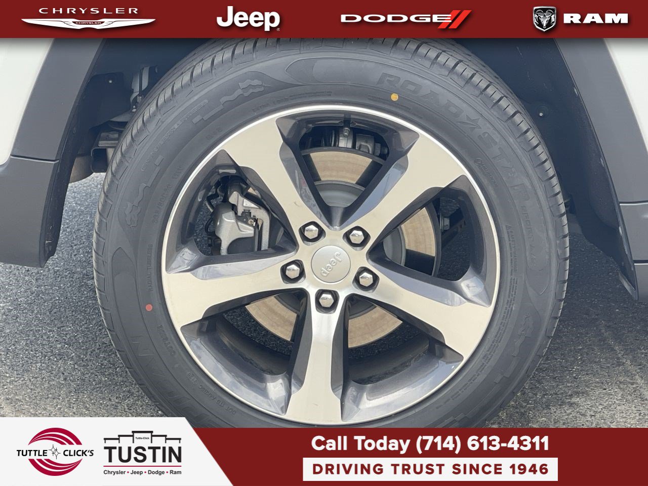 Used 2023 Jeep Grand Cherokee 4WD 4xe w/ Luxury Tech Group II image 11