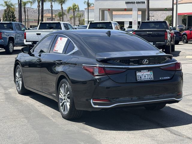 Used 2021 Lexus ES 300h w/ Premium Package FWD image 8
