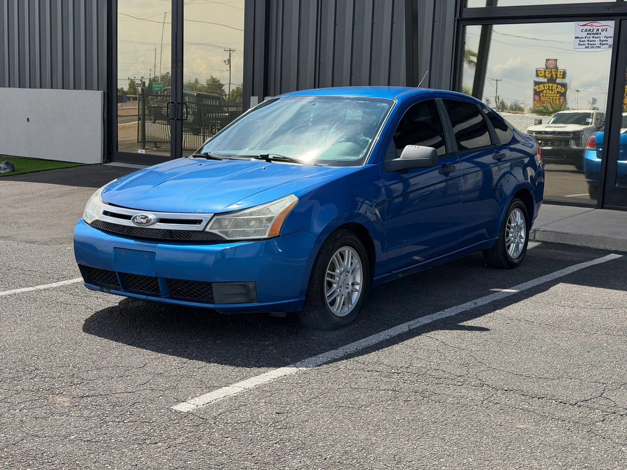 Used 2011 Ford Focus SE w/ 201A Rapid Spec Order Code FWD image 2