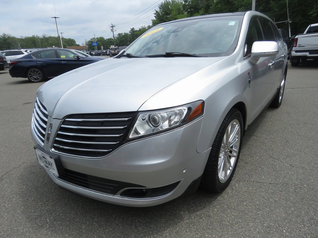 Used 2019 Lincoln MKT AWD