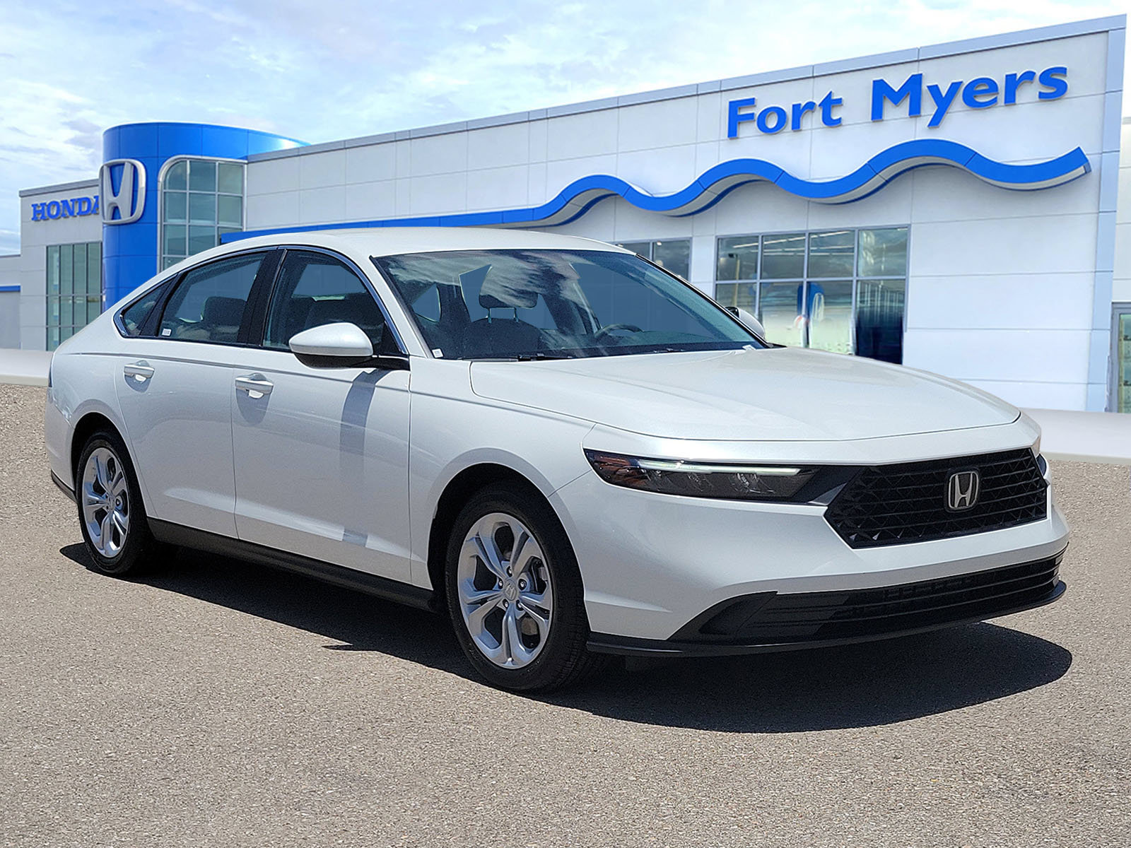 Used 2025 Honda Accord LX image 1