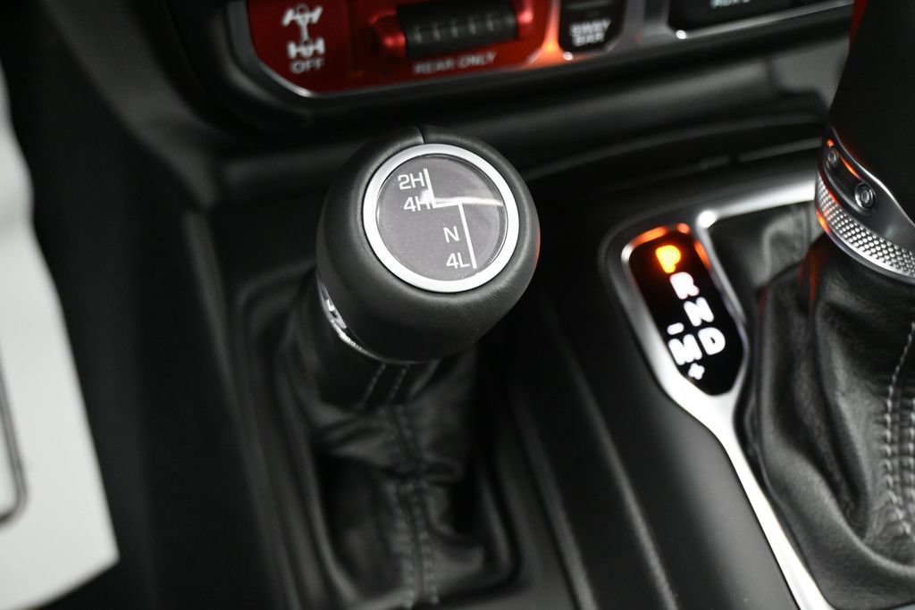 New 2027 Jeep Wrangler Unlimited Rubicon AWD/4WD image 21