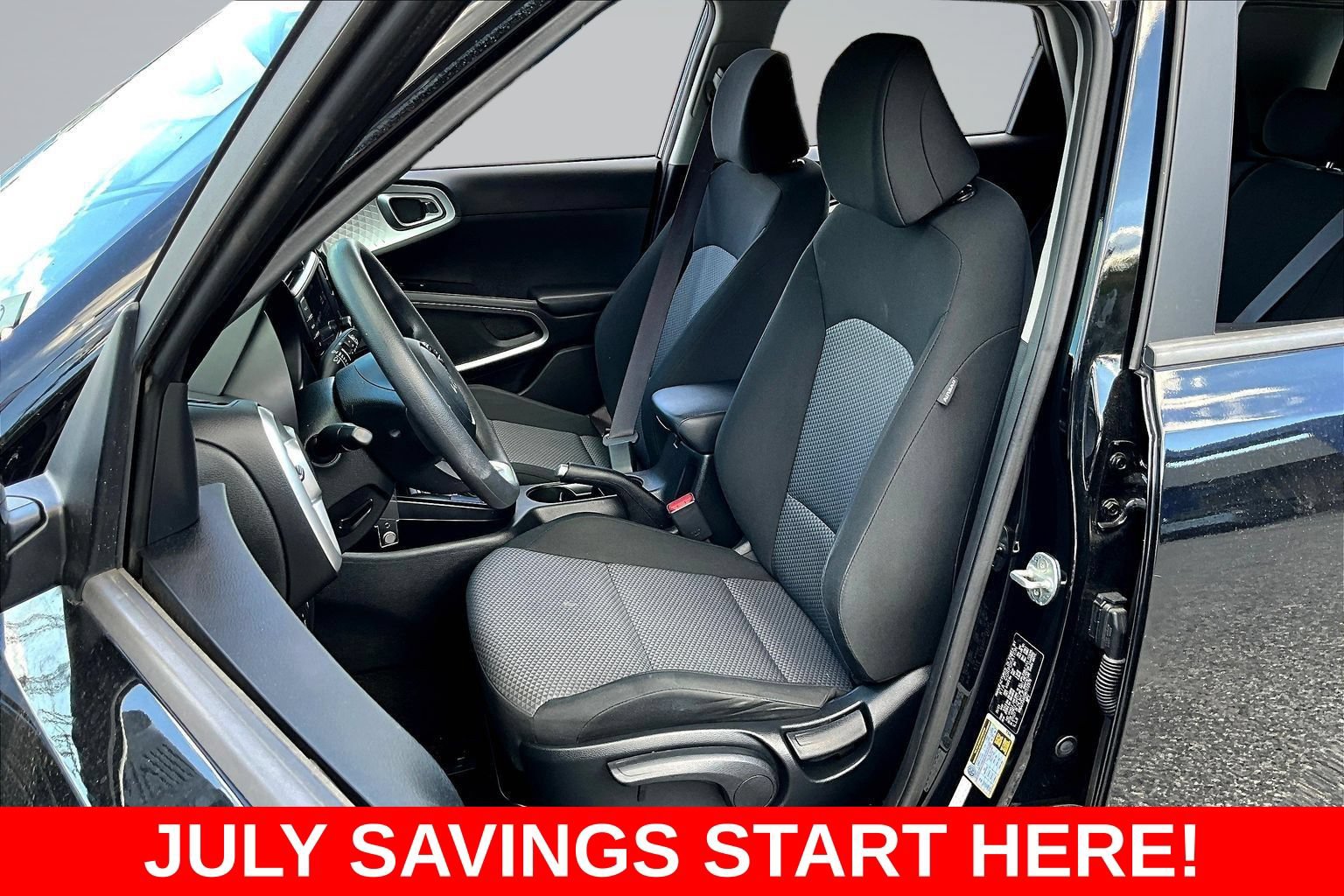 Used 2022 Kia Soul LX FWD image 26