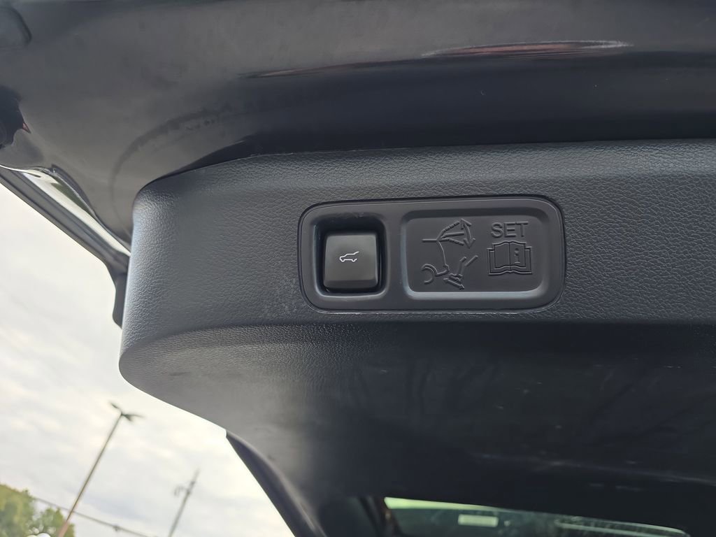 Used 2023 Lincoln Navigator Reserve image 39