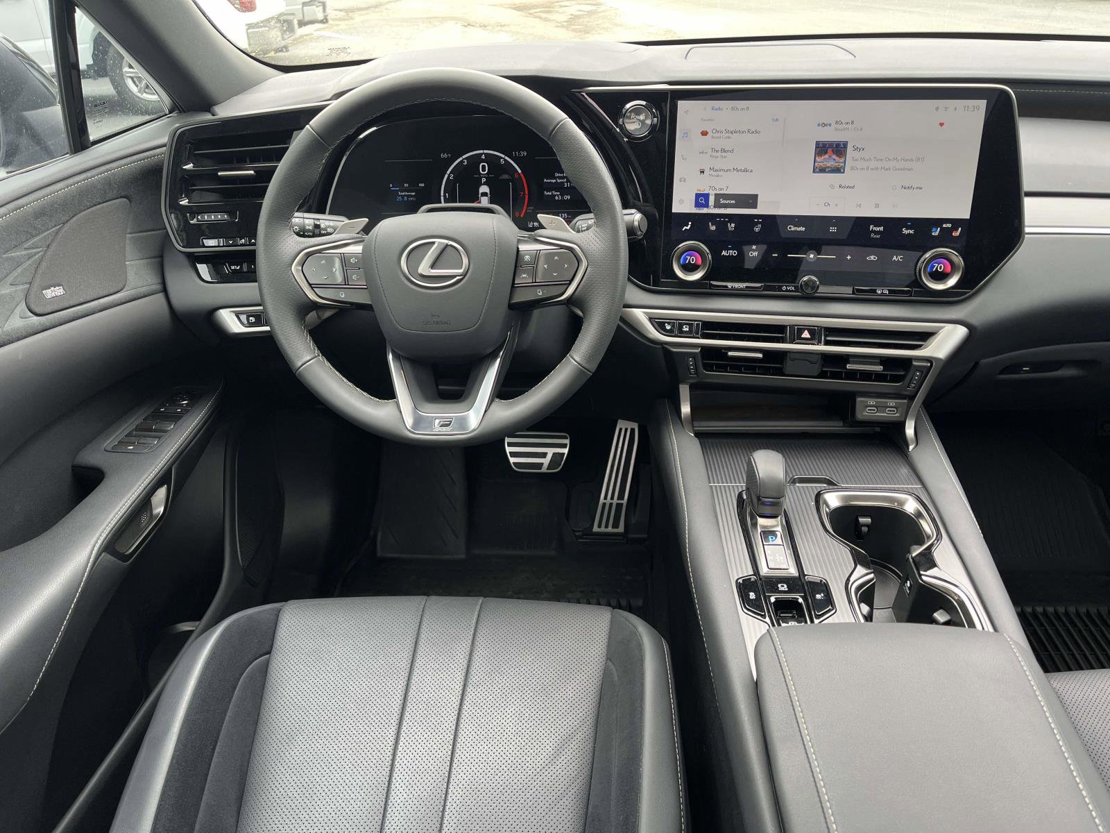Used 2025 Lexus RX 500h F Sport w/ Convenience Package image 13