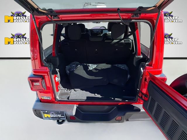 Used 2025 Jeep Wrangler Sahara 4xe w/ Safety Group image 29