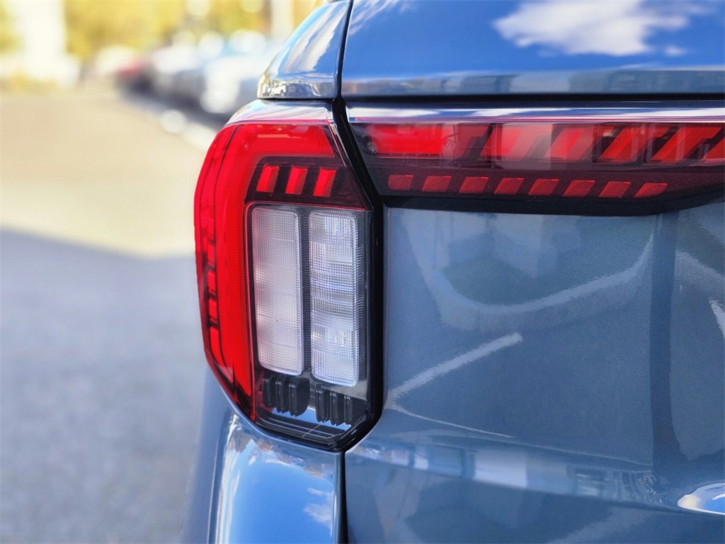 New 2026 Ford Explorer Active image 9