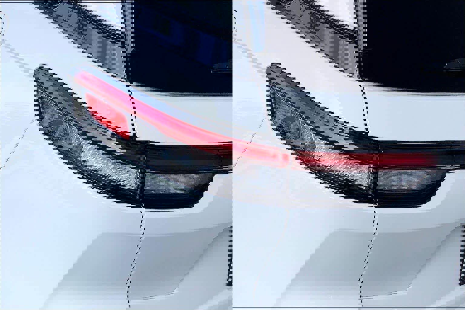 Used 2023 Jeep Grand Cherokee Altitude image 27