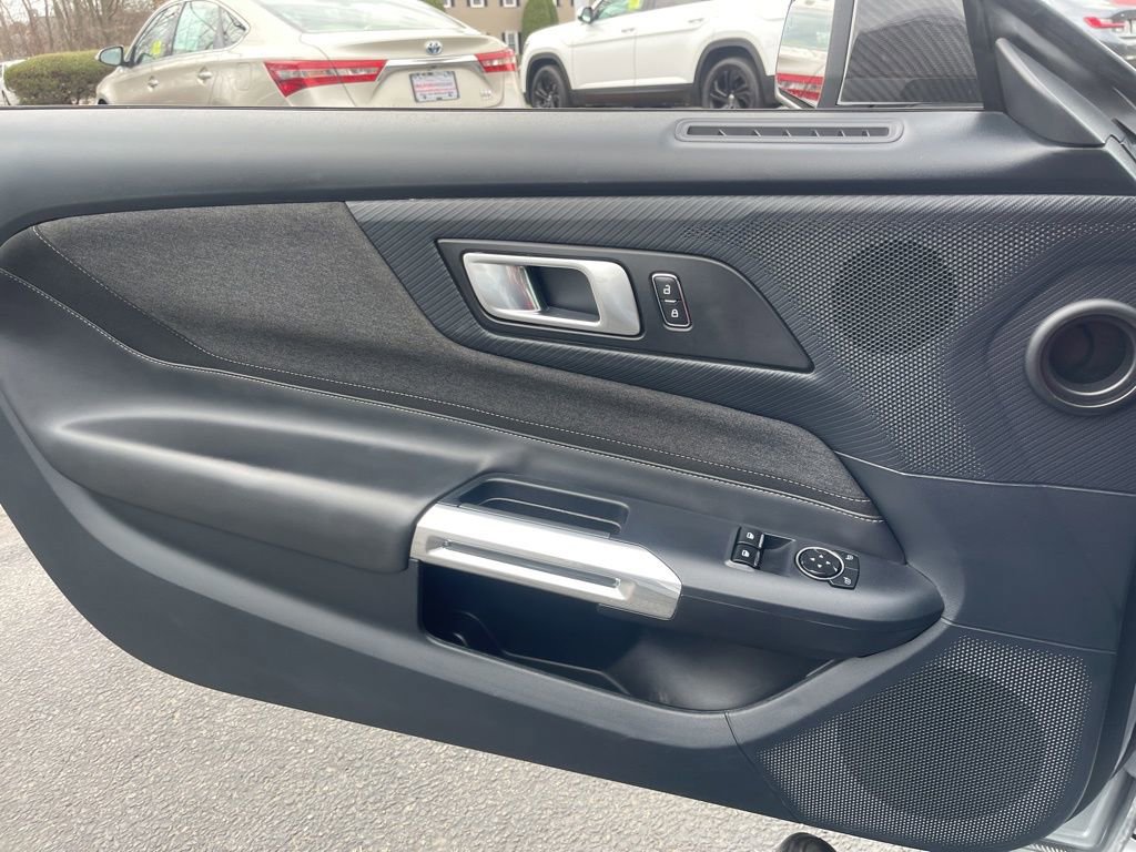 Used 2024 Ford Mustang GT image 9