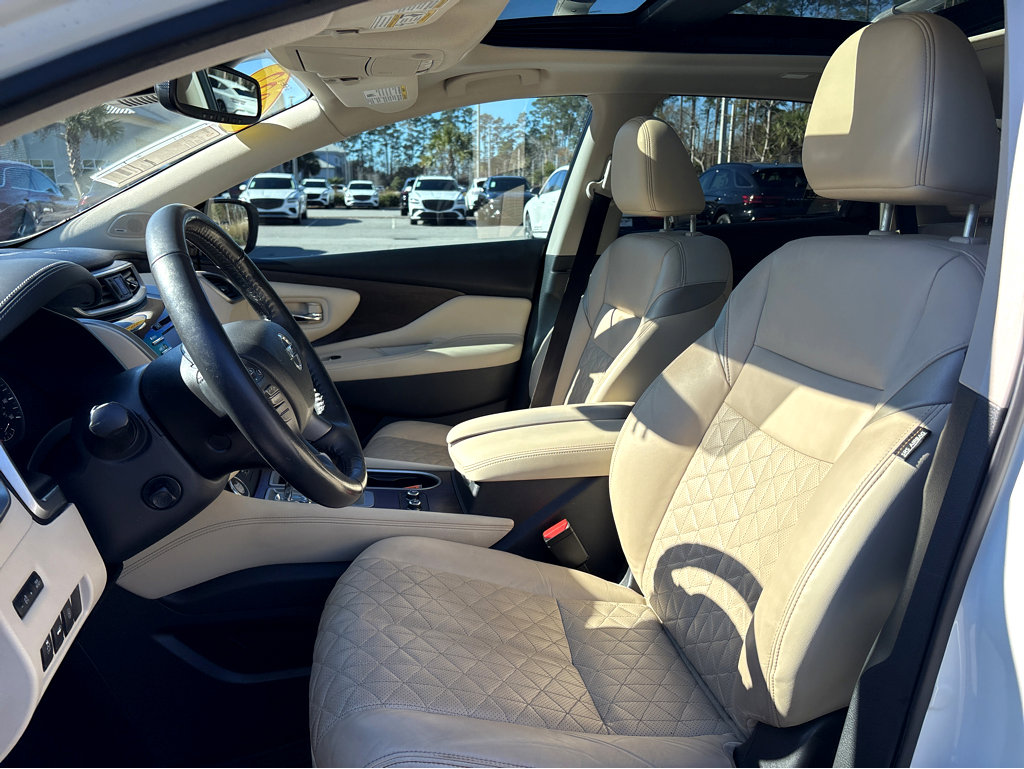 Used 2022 Nissan Murano Platinum w/ Cargo Package image 22