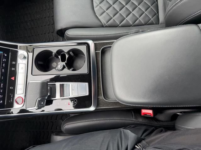 Used 2023 Audi SQ8 Premium Plus image 16