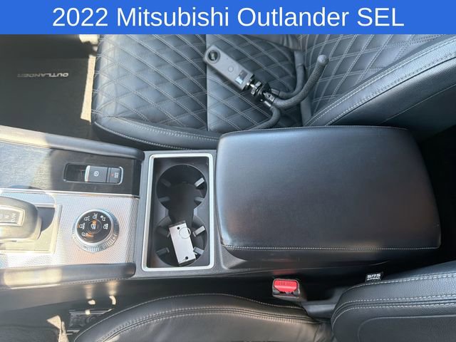 Used 2022 Mitsubishi Outlander SEL AWD/4WD image 25