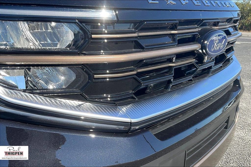 New 2025 Ford Expedition King Ranch AWD/4WD image 16