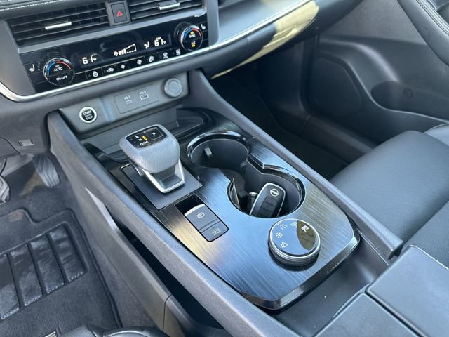 Certified 2023 Nissan Rogue SV w/ SV Premium B Package image 27