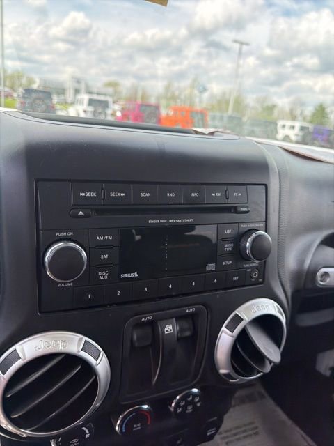 Used 2013 Jeep Wrangler Sahara AWD/4WD image 21