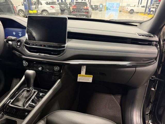 New 2026 Jeep Compass Limited w/ Sun, Sound & Navigation Group image 25