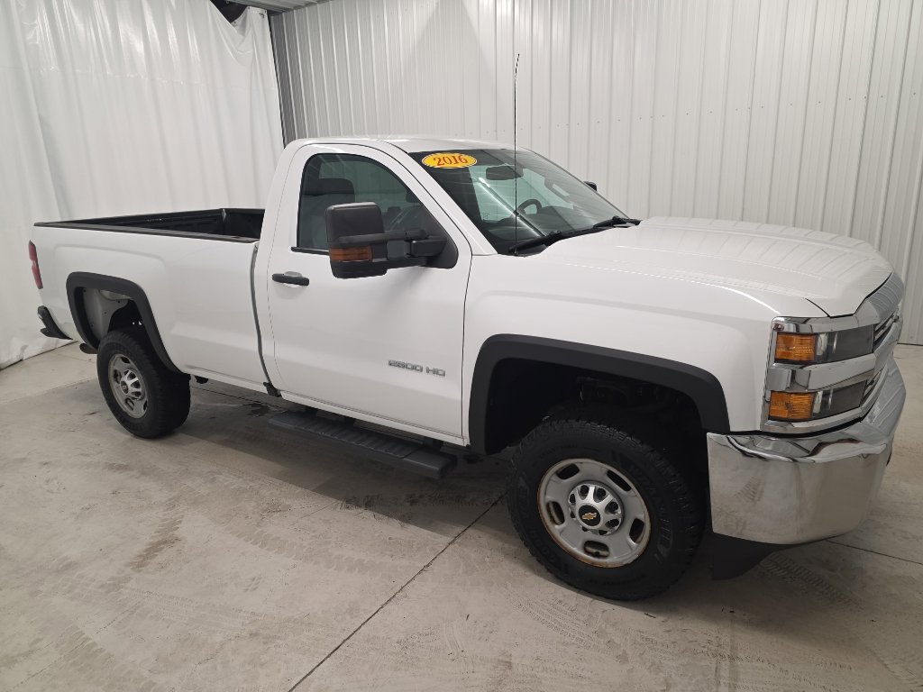 Used 2016 Chevrolet Silverado 2500 W/T w/ WT Convenience Package AWD/4WD image 3