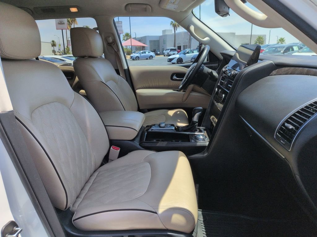 Used 2023 Nissan Armada Platinum w/ Captain's Chairs Package AWD/4WD image 17