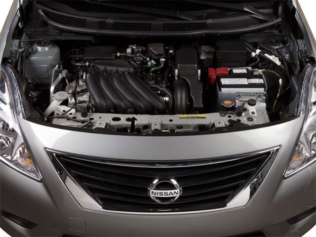 Used 2013 Nissan Versa S FWD image 16