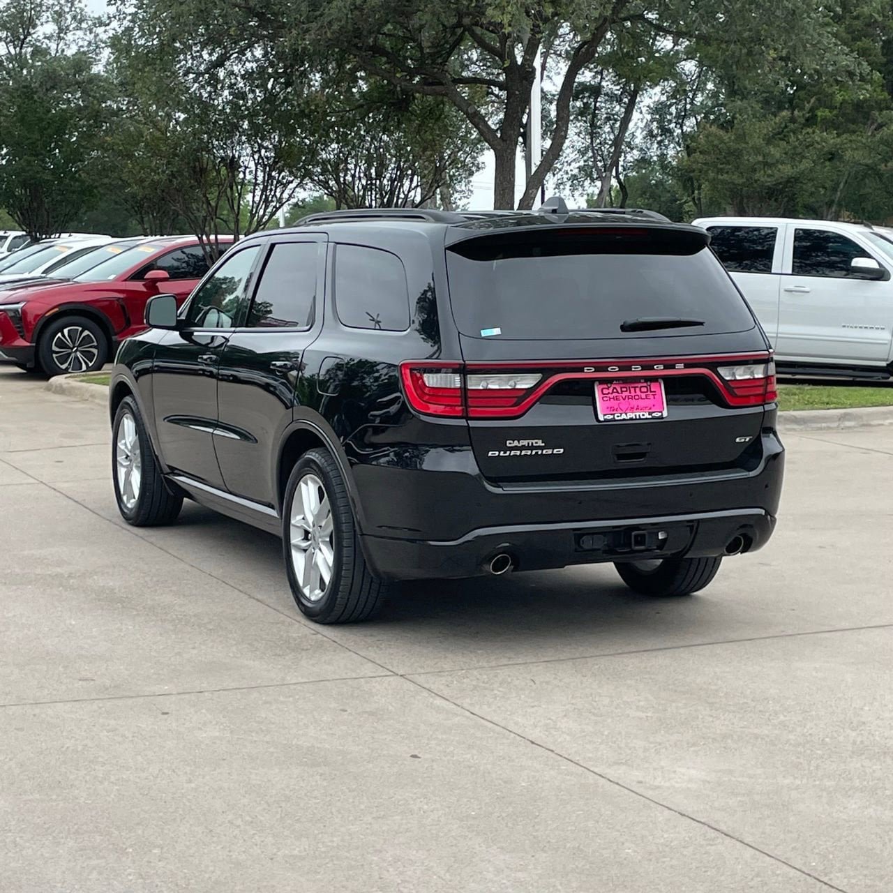 Used 2024 Dodge Durango GT RWD image 4