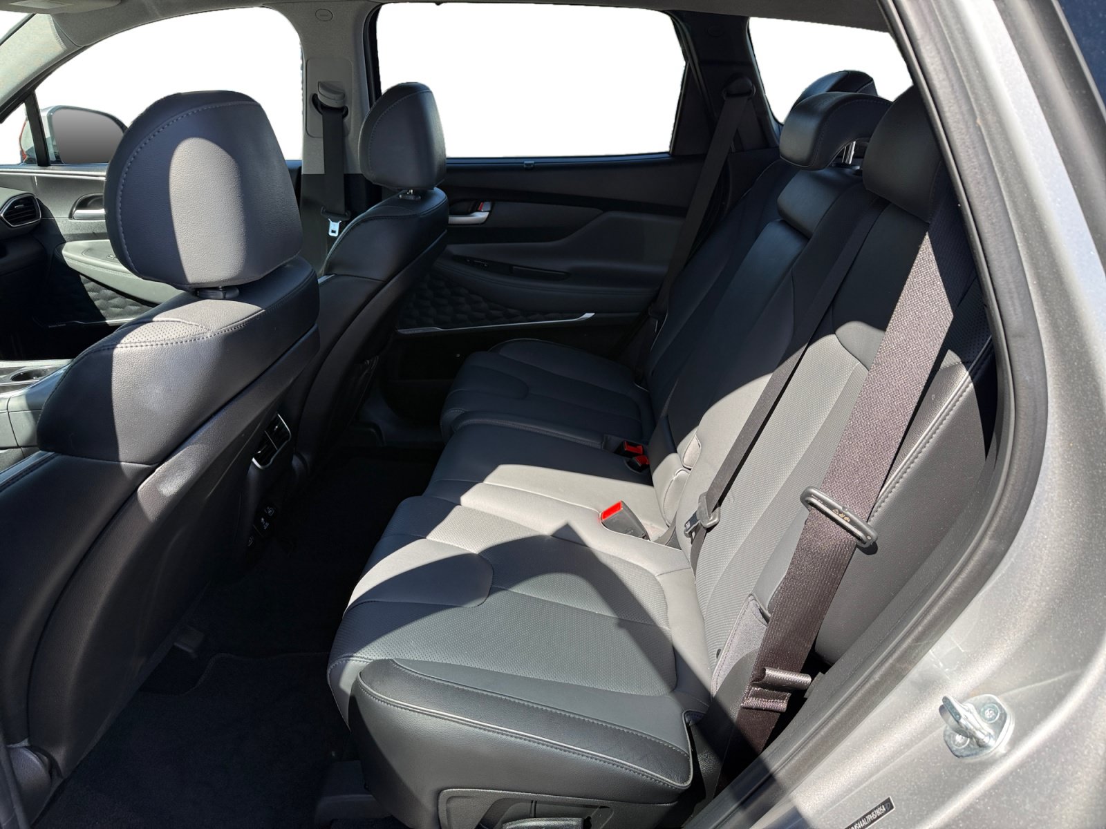 Certified 2023 Hyundai Santa Fe Limited w/ Cargo Package FWD image 16
