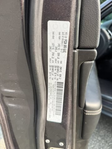 Used 2017 Jeep Grand Cherokee Limited AWD/4WD image 28