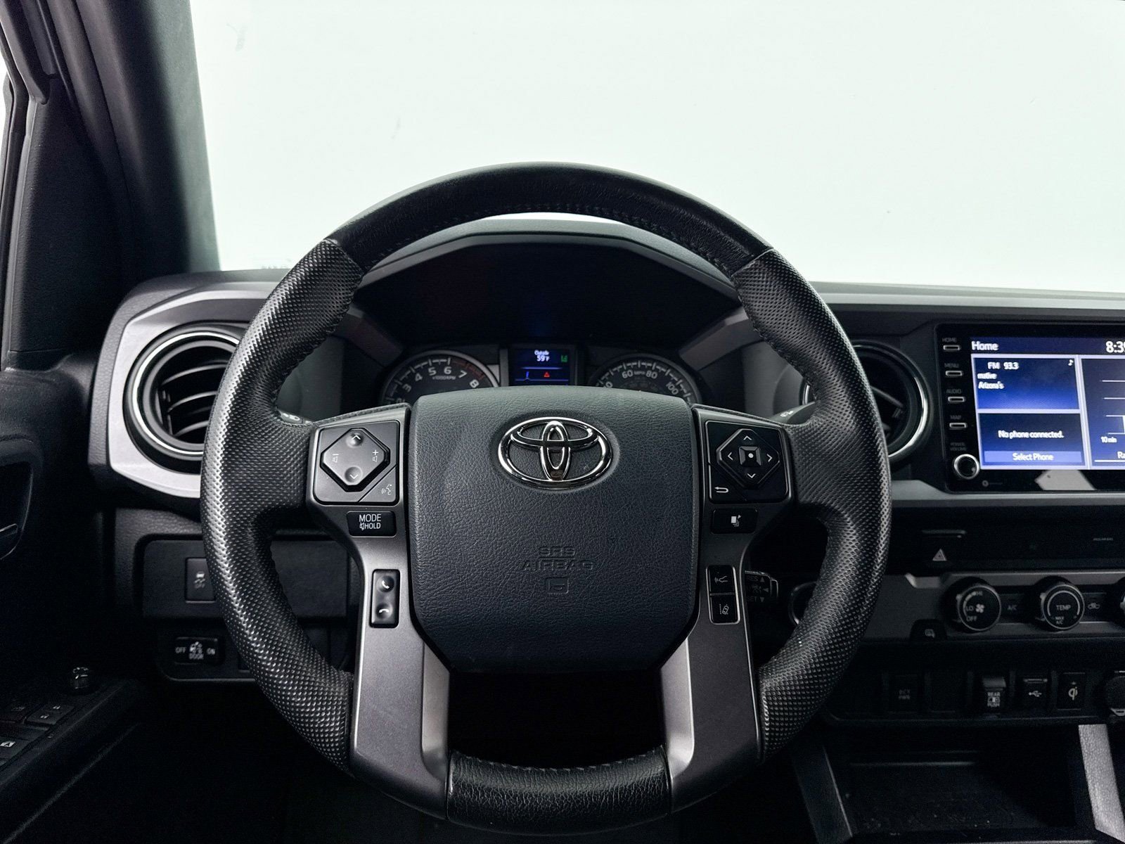 Used 2020 Toyota Tacoma TRD Sport image 3