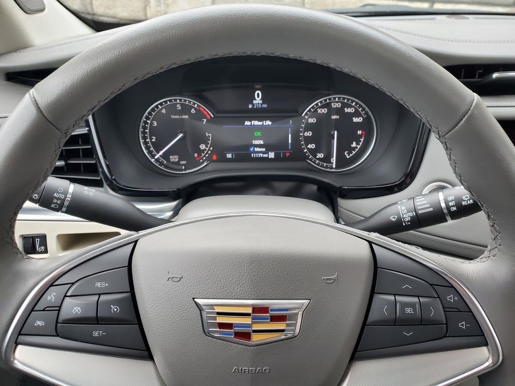 Certified 2023 Cadillac XT5 Premium Luxury w/ LPO, Floor Liner Package image 22