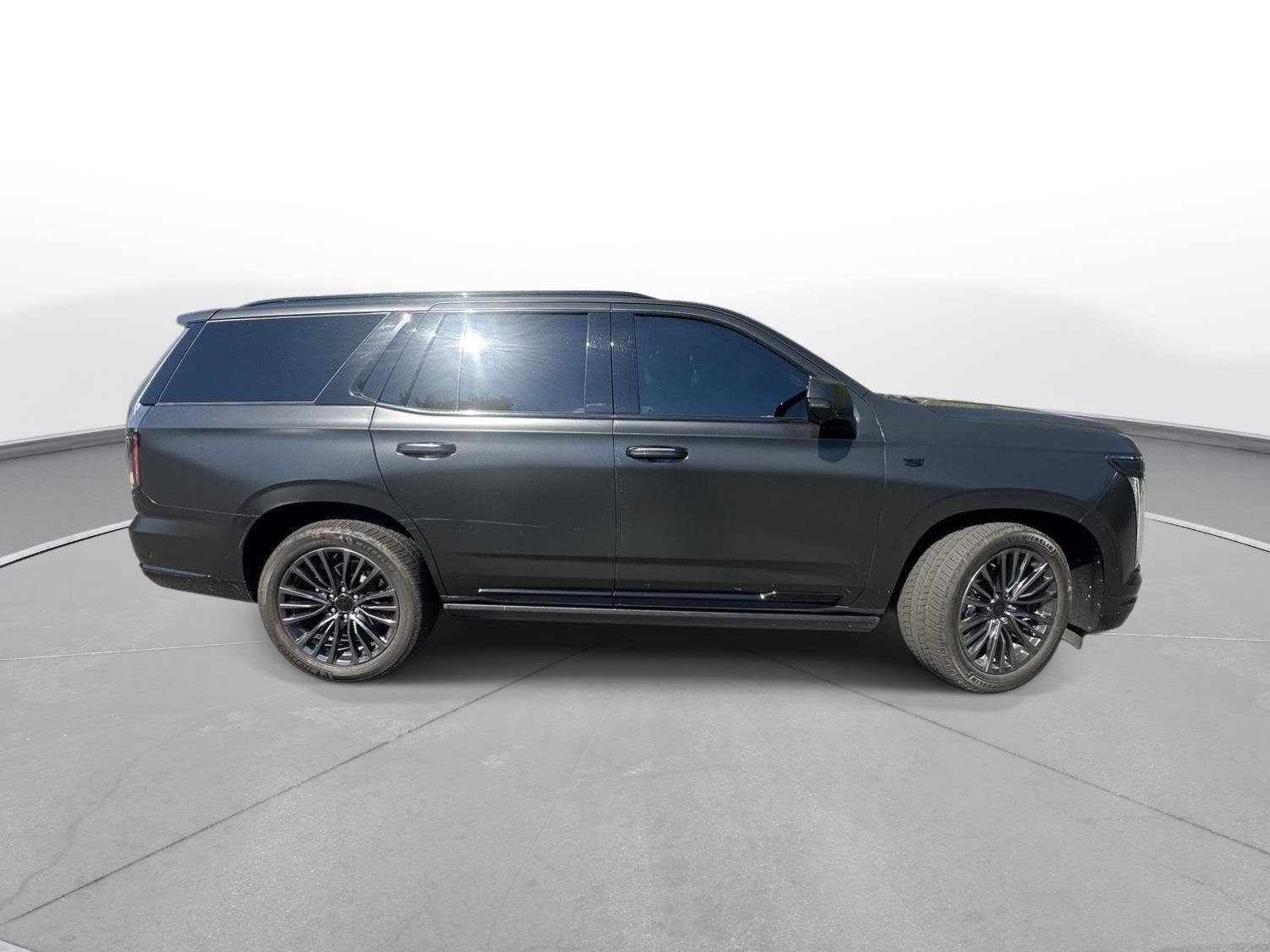 Used 2025 Cadillac Escalade Sport Platinum AWD/4WD image 9