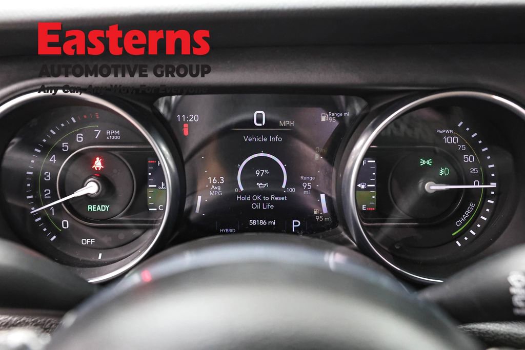 Used 2023 Jeep Wrangler Unlimited Sahara AWD/4WD image 18