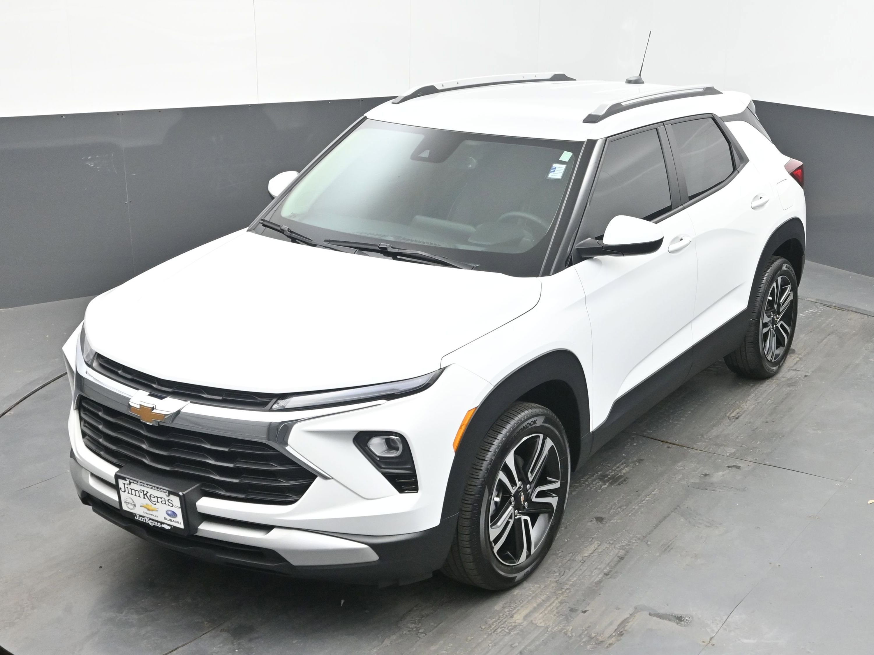 Used 2024 Chevrolet TrailBlazer LT w/ Convenience Package AWD/4WD image 34
