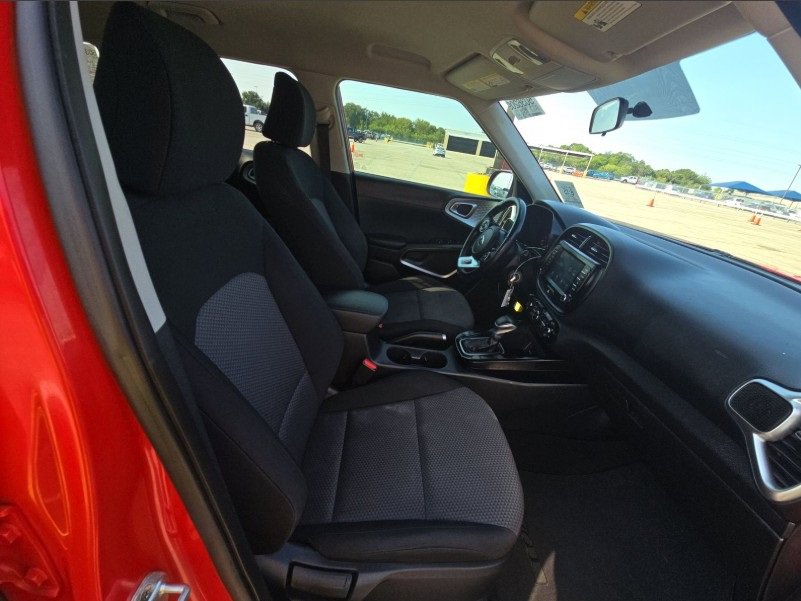 Used 2020 Kia Soul X-Line image 27