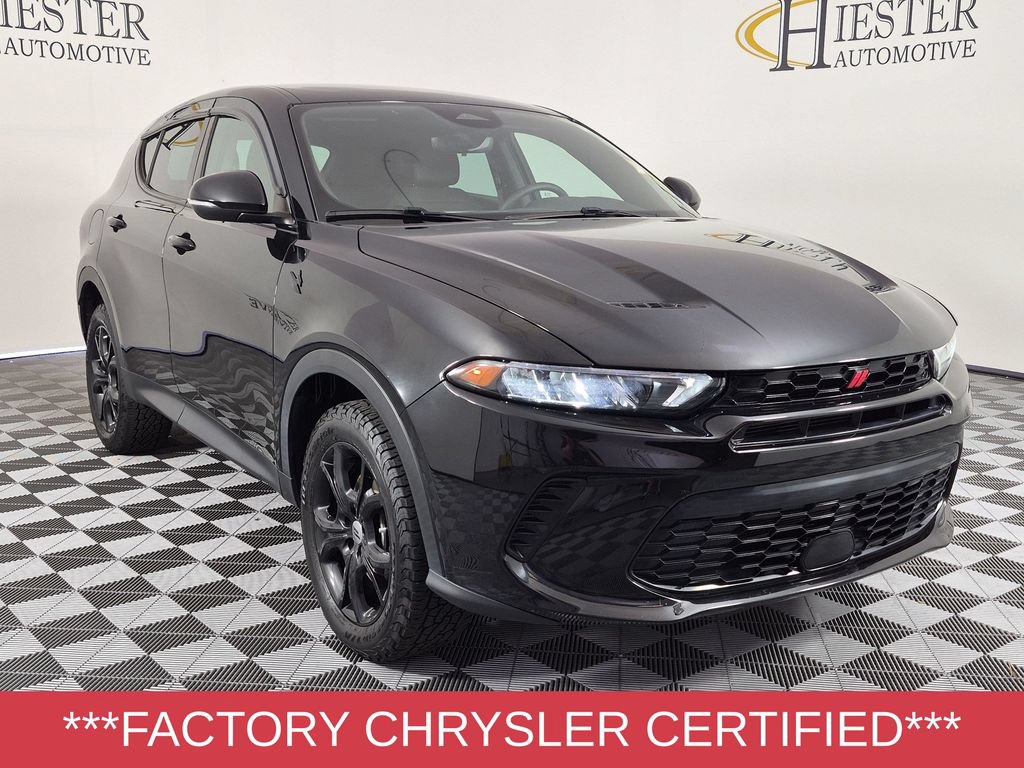Used 2024 Dodge Hornet GT w/ GT Blacktop Package AWD/4WD image 2