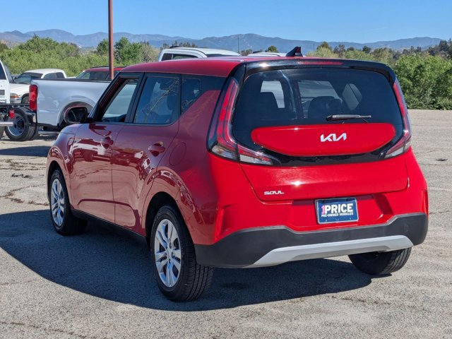 Used 2023 Kia Soul LX image 8