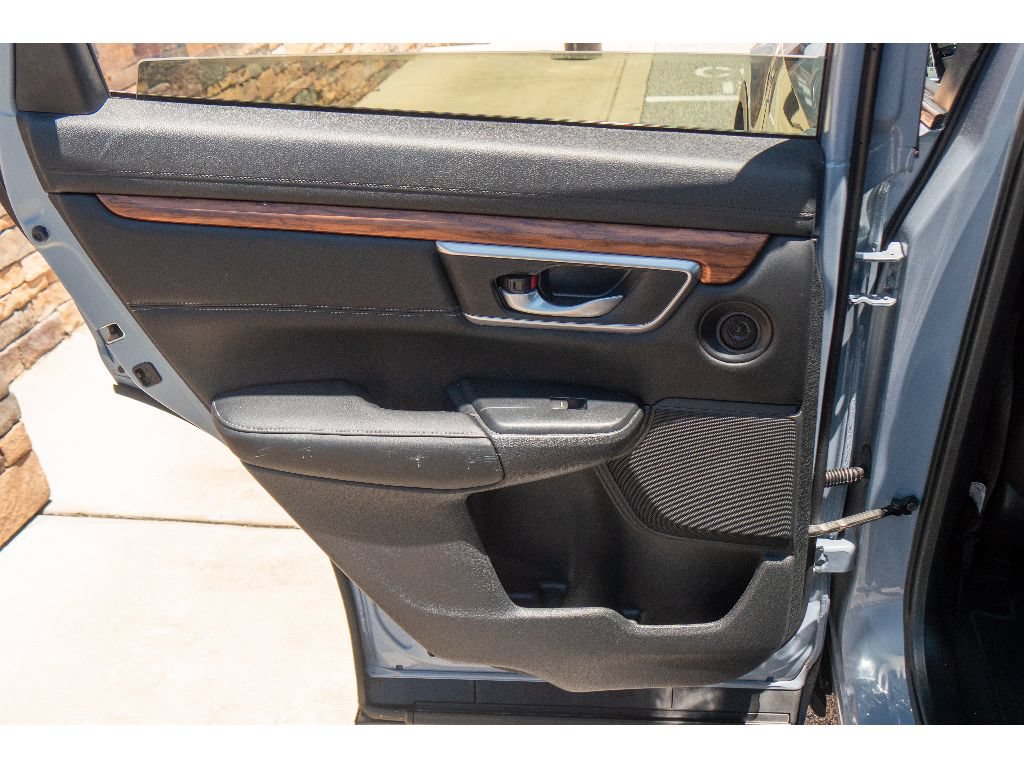 Used 2020 Honda CR-V Touring image 18