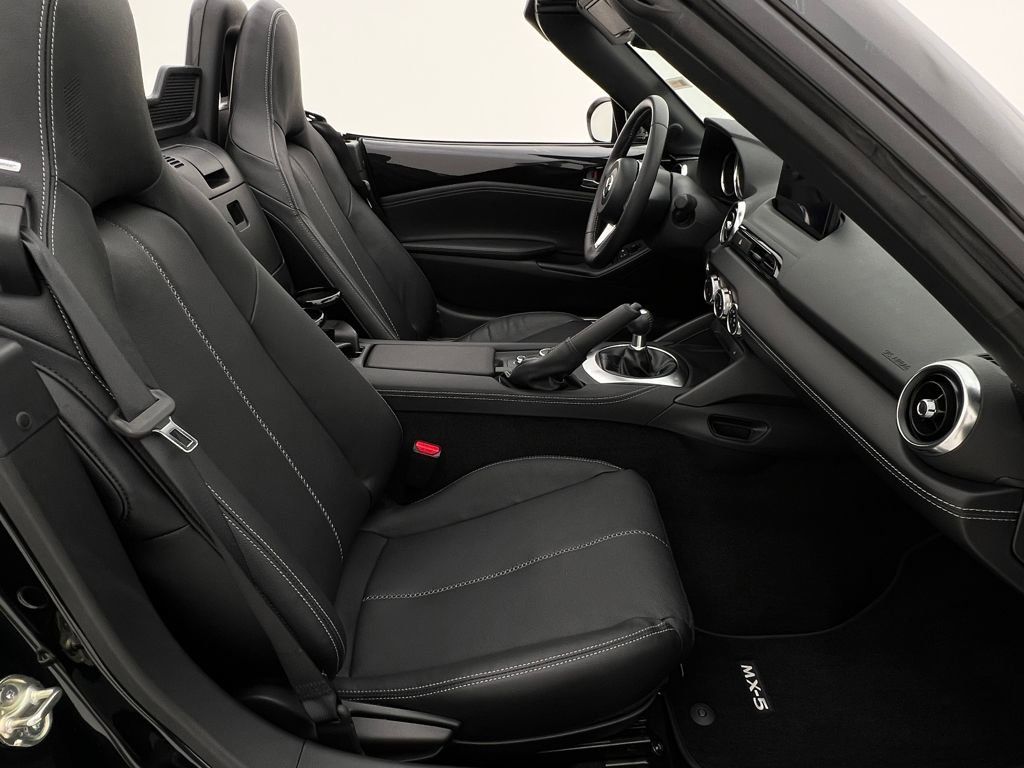 Used 2024 MAZDA MX-5 Miata Grand Touring image 16