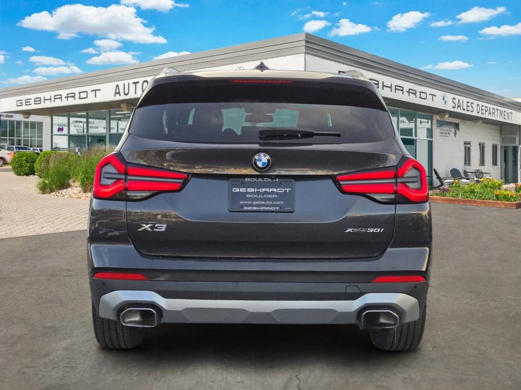 Used 2023 BMW X3 xDrive30i w/ Premium Package image 6