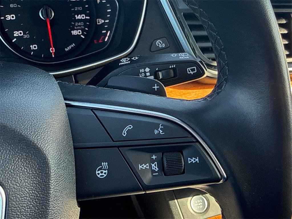 Used 2023 Audi Q5 2.0T Premium image 25