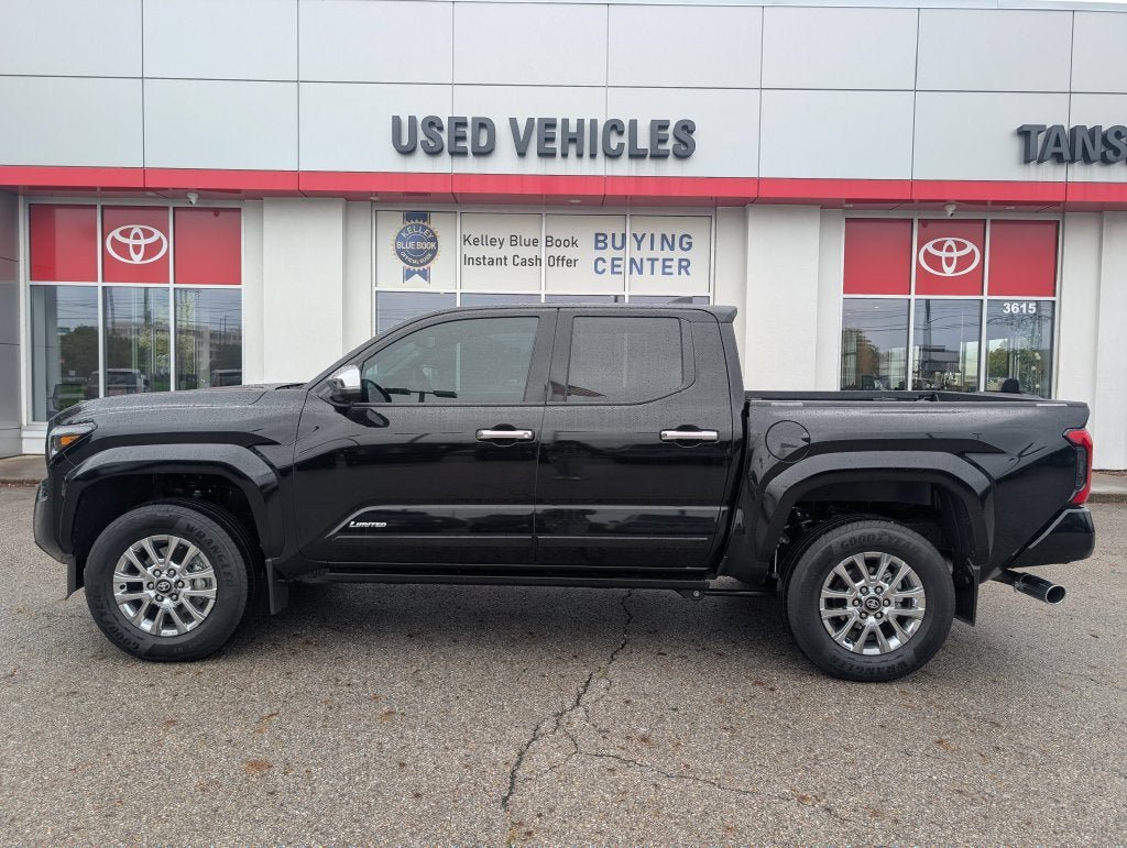 Certified 2026 Toyota Tacoma Limited AWD/4WD image 4
