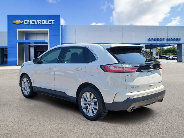 Used 2020 Ford Edge Titanium w/ Equipment Group 301A FWD image 3