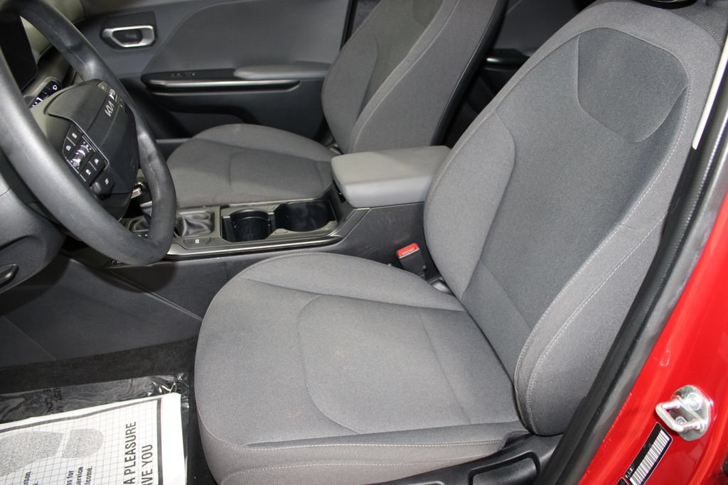 Used 2025 Kia K4 FWD image 18